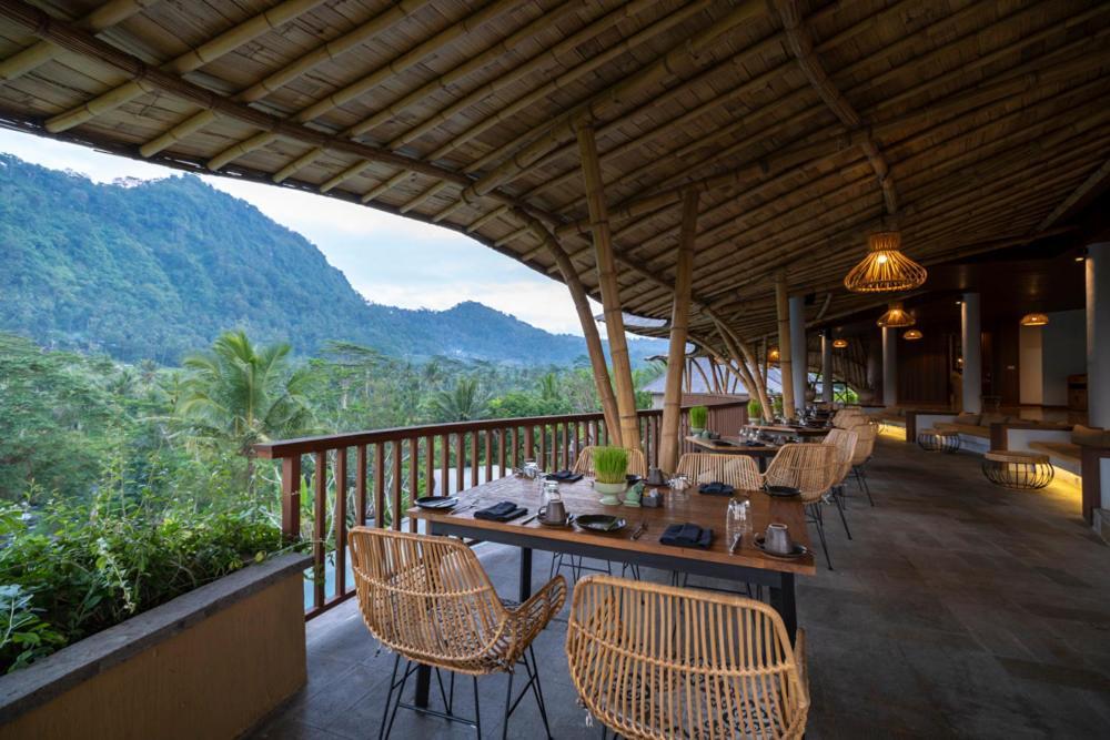 와파 디 우메 시데멘 외부 사진 The restaurant at the resort